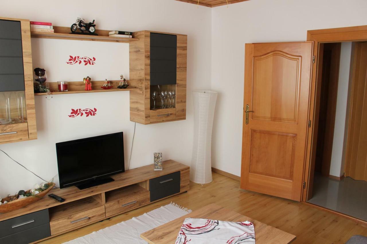 Appartement "Blumengassl" Moerbisch Am See Ngoại thất bức ảnh